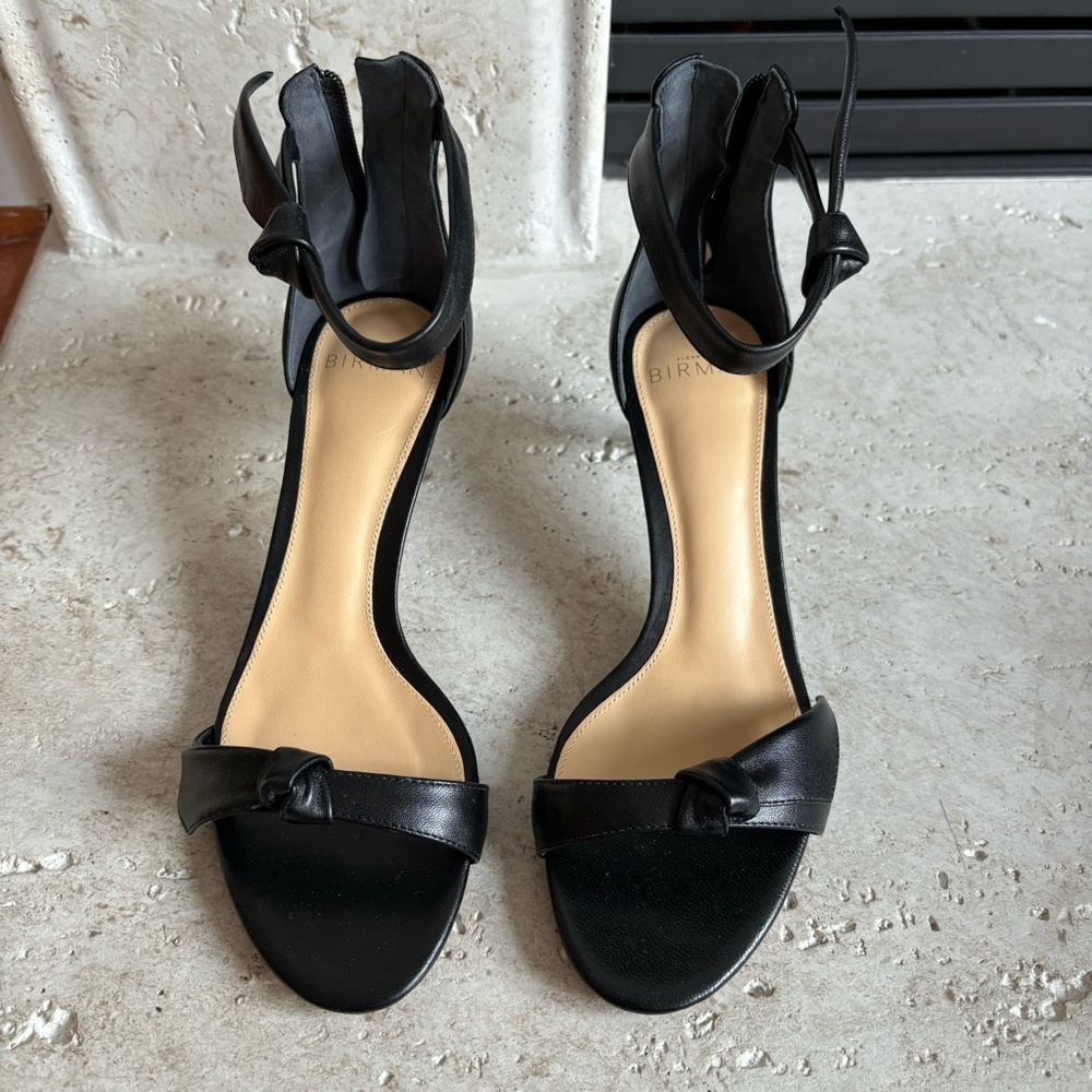 NEW Alexandre Birman Clarita Leather Bow Accent Kitten Heels Size 36